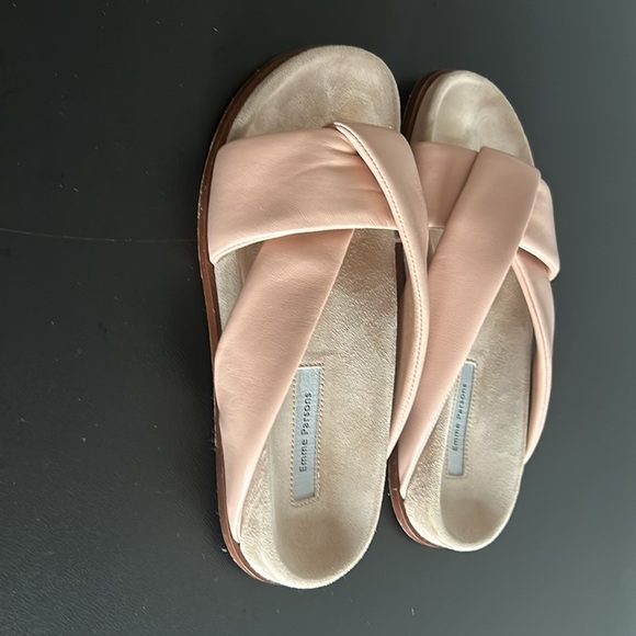 Emme Parsons LEATHER SLIDES - Picture 2 of 4